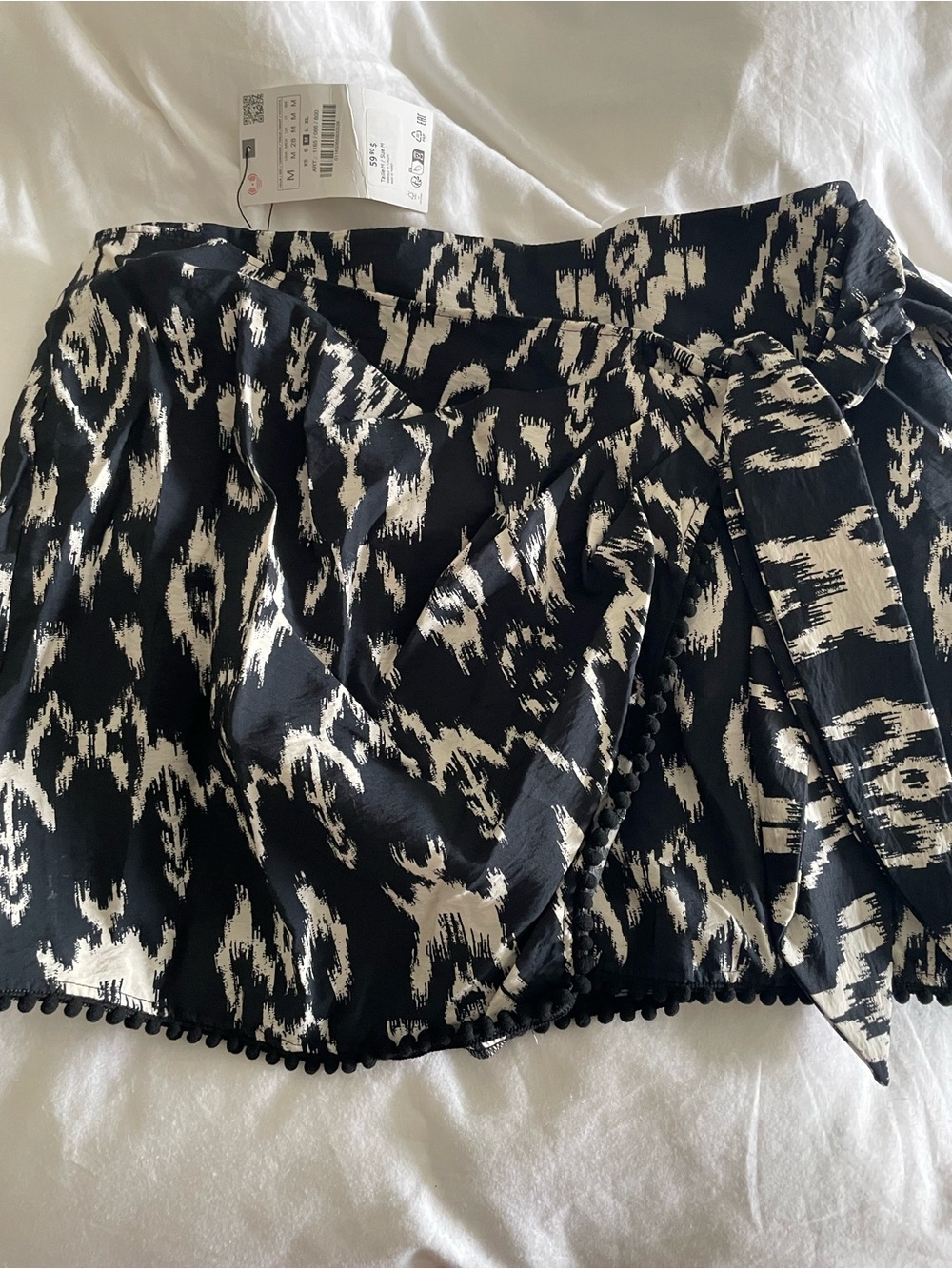 Zara Black & White Ikat Print Wrap Skirt - Women